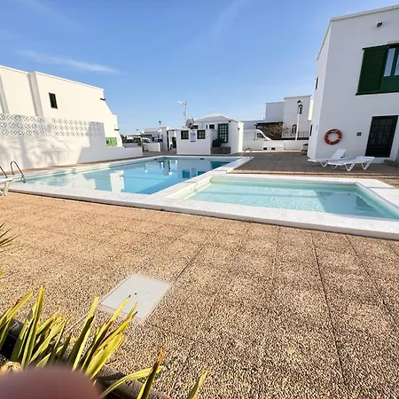 Mimosas Apartment